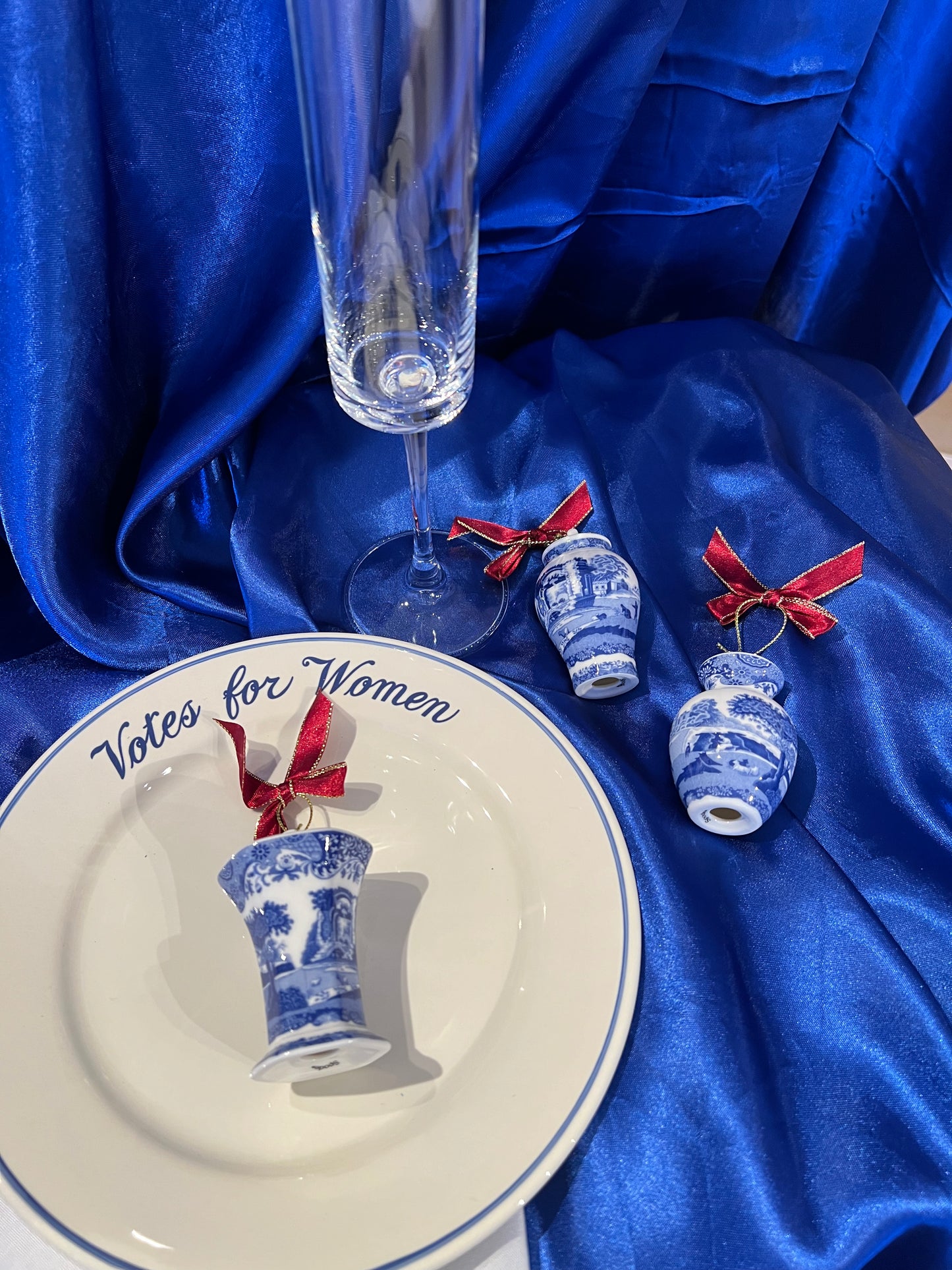 Spode Blue Italian Set of Three Mini Urns Decor