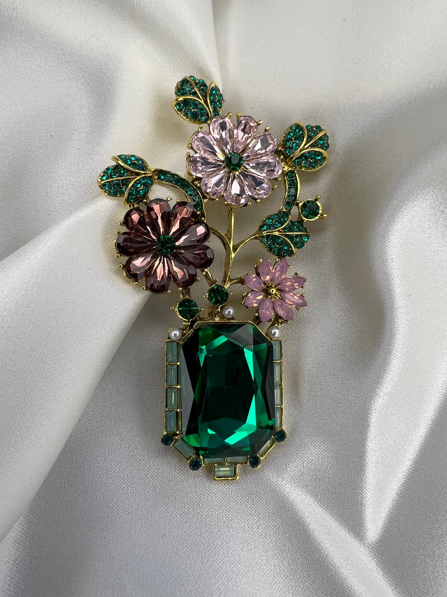 Burst of Flowers Brooch