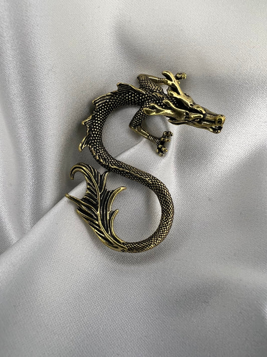 Dragon Fans Tablescape Ornament